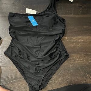 Cupshe Women's Black One-Piece Swimsuit
